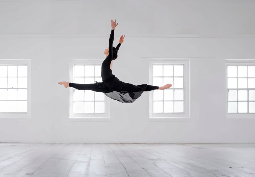 Soar to New Heights with Online Ballet Classes Focussed on Jumps | Insights | Isabella